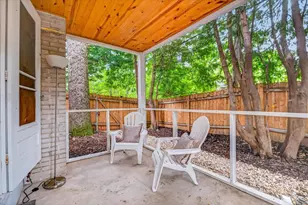 207 S Owen Dr, Madison, WI 53705 - Photo 37