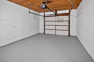 525 Berry St, Stoughton, WI 53589 - Photo 35