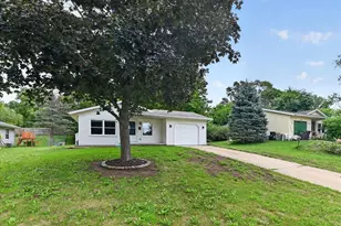 525 Berry St, Stoughton, WI 53589 - Photo 51