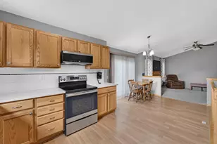 6502 Doral Cir, Madison, WI 53719 - Photo 7