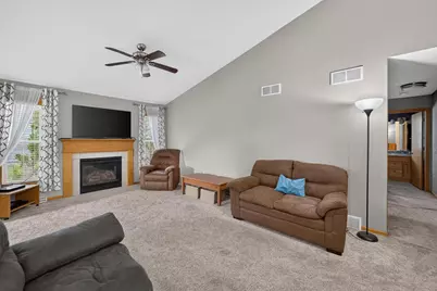 6502 Doral Circle, Madison, WI 53719 - Photo 5