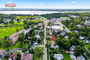 327 Water St, Lake Mills, WI 53551 - Photo 5