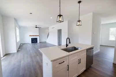 1762 Kyle Circle, Beloit, WI 53511 - Photo 5