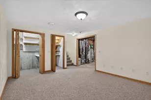 4330 E Rotamer Rd, Janesville, WI 53546 - Photo 37