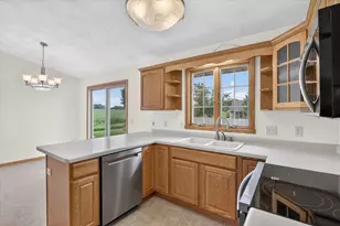 4330 E Rotamer Rd, Janesville, WI 53546 - Photo 19