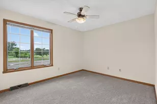 4330 E Rotamer Rd, Janesville, WI 53546 - Photo 31