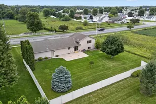 4330 E Rotamer Rd, Janesville, WI 53546 - Photo 61