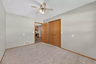 662 11th St, Baraboo, WI 53913 - Photo 23