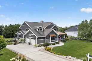 6444 Irving Dr, Sun Prairie, WI 53590 - Photo 1
