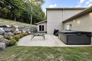 213 Yarrow Hill Dr, Cottage Grove, WI 53527 - Photo 43