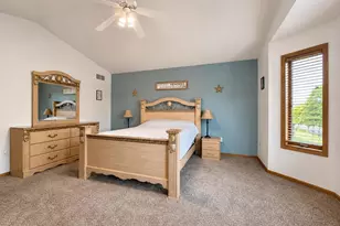 213 Yarrow Hill Dr, Cottage Grove, WI 53527 - Photo 21