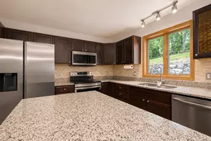 213 Yarrow Hill Dr, Cottage Grove, WI 53527 - Photo 9