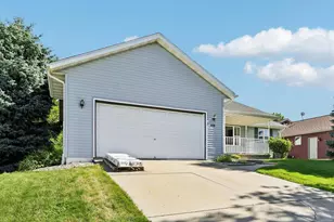 606 Garfield Ave, Janesville, WI 53536 - Photo 39