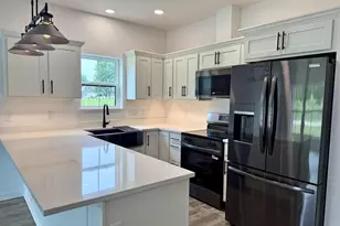 802B Sharon St, Arena, WI 53503 - Photo 5