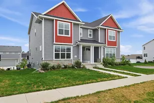 303 Breunig Blvd, Waunakee, WI 53597 - Photo 3