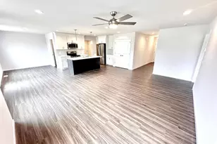 10427 N Stone Barn Dr, Milton, WI 53563 - Photo 5
