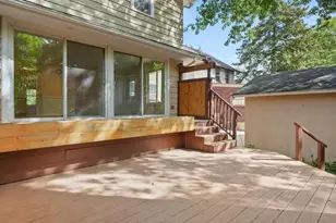 1829 Rowley Ave, Madison, WI 53726 - Photo 9