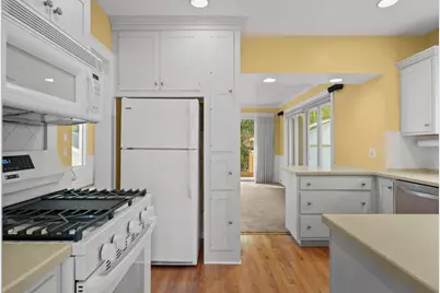 1829 Rowley Avenue, Madison, WI 53726 - Photo 27