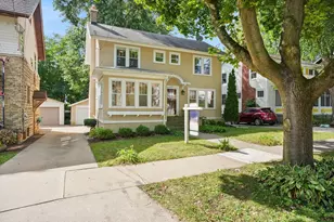 1829 Rowley Ave, Madison, WI 53726 - Photo 1