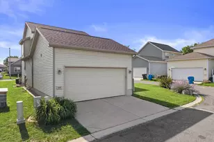 209 Shady Leaf Rd, Madison, WI 53718 - Photo 3