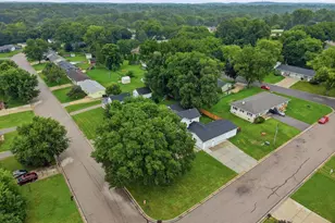 163 Valley Dr, Janesville, WI 53546 - Photo 49