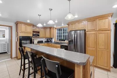 163 Valley Drive, Janesville, WI 53546 - Photo 5