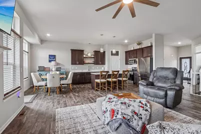 626 E Newville Trails Drive, Edgerton, WI 53534 - Photo 11