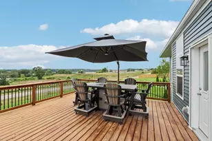 626 E Newville Trails Dr, Edgerton, WI 53534 - Photo 45