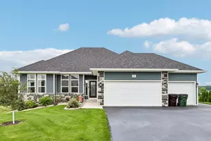 626 E Newville Trails Dr, Edgerton, WI 53534 - Photo 1