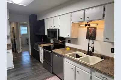 908 Roby Road, Stoughton, WI 53589 - Photo 3