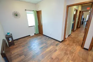 1201 S Beaumont Rd, Prairie Du Chien, WI 53821 - Photo 27