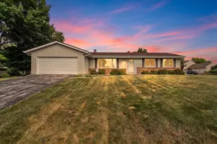 419 Coburn St, Delavan, WI 53115 - Photo 1