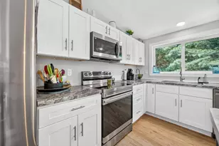 637 Hampton Trail, Nekoosa, WI 54457 - Photo 19
