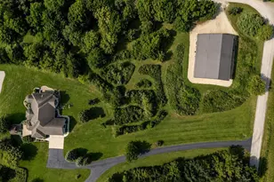 1825 Bringold Dr, Verona, WI 53593 - Photo 81