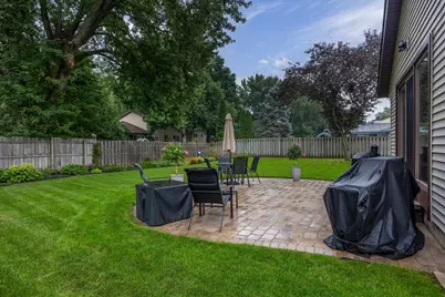 101 Coach House Drive, Madison, WI 53714 - Photo 43