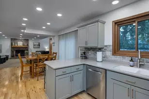 101 Coach House Dr, Madison, WI 53714 - Photo 13