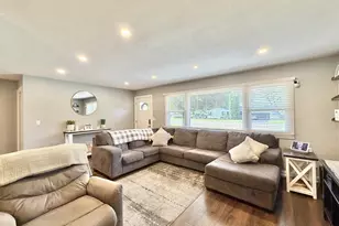 2015 Murphy Woods Rd, Beloit, WI 53511 - Photo 3