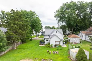 604 Grove St, Baraboo, WI 53913 - Photo 15