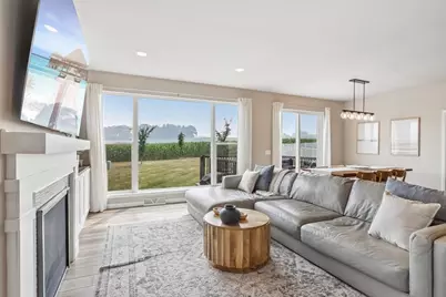 4727 Catalina Parkway, Madison, WI 53558 - Photo 11