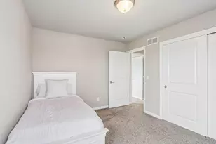 4727 Catalina Pkwy, Madison, WI 53558 - Photo 35