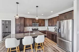 4727 Catalina Pkwy, Madison, WI 53558 - Photo 17
