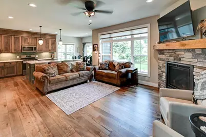 2511 Dublin Way, Waunakee, WI 53597 - Photo 5