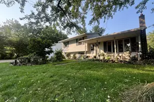 208 1st St, Rio, WI 53960 - Photo 3