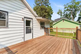 953 W Peck St, Whitewater, WI 53190 - Photo 23