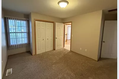 2302/2308 Bootmaker Drive, Beloit, WI 53511 - Photo 37