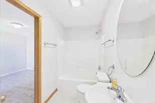 2302/2308 Bootmaker Dr, Beloit, WI 53511 - Photo 25