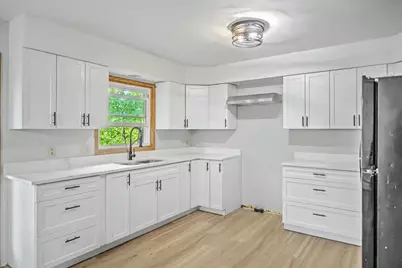 1925 Elka Lane, Madison, WI 53704 - Photo 7