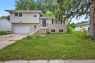 1925 Elka Ln, Madison, WI 53704 - Photo 1