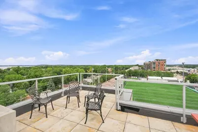 825 E Mifflin Street #404, Madison, WI 53703 - Photo 27