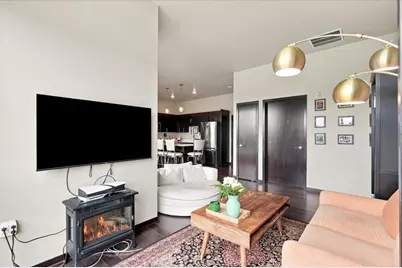 825 E Mifflin Street #404, Madison, WI 53703 - Photo 9
